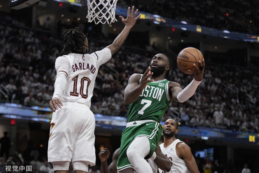 年勒克莱尔 年勒克莱尔