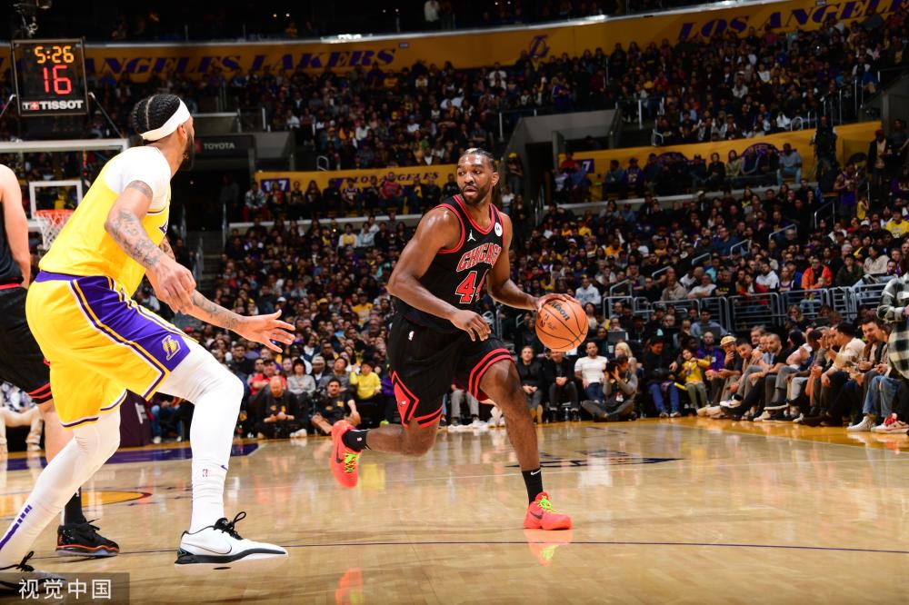 的出色表现 的出色表现